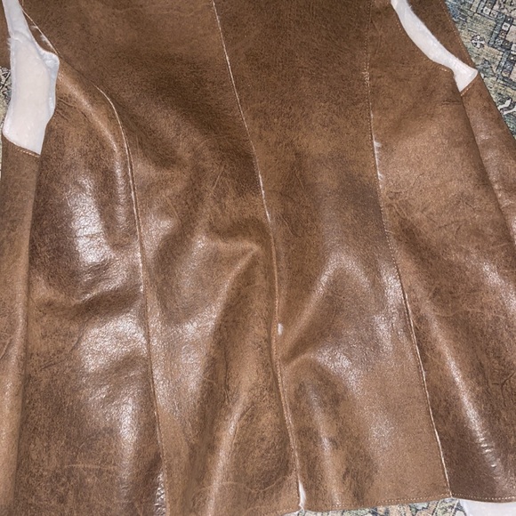 Bagatelle - Picture 10 of 10